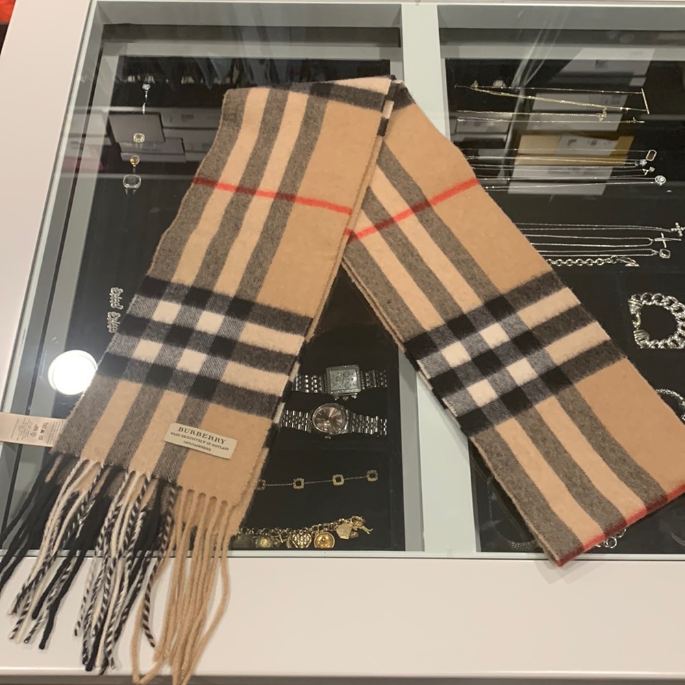 Burberry Women’s Scarf